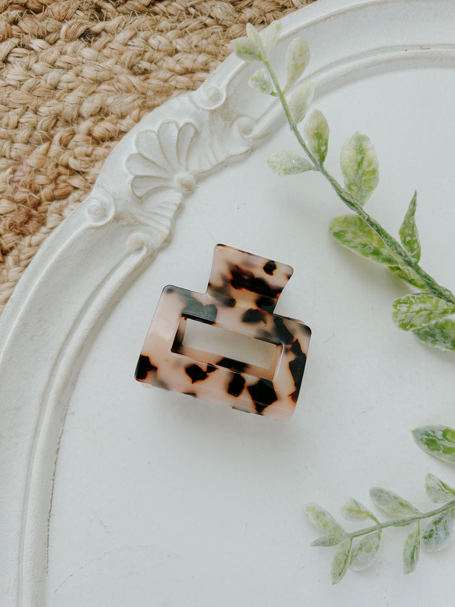 Black & Beige Mini Claw Clip