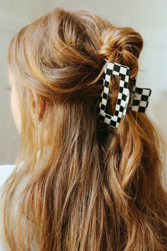 Black and White Checkered Jumbo Claw Clip